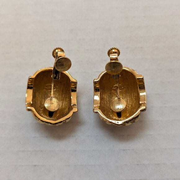 NAPIER Vintage Textured Smooth Gold Tone Screwback Clip On Earrings - Picture 9 of 11